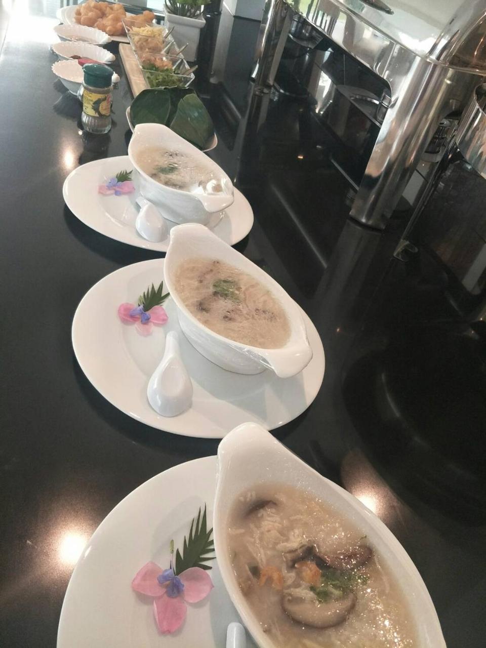 Hotel The White Garden Premier Saraburi Ban Dao Ruang  Zewnętrze zdjęcie
