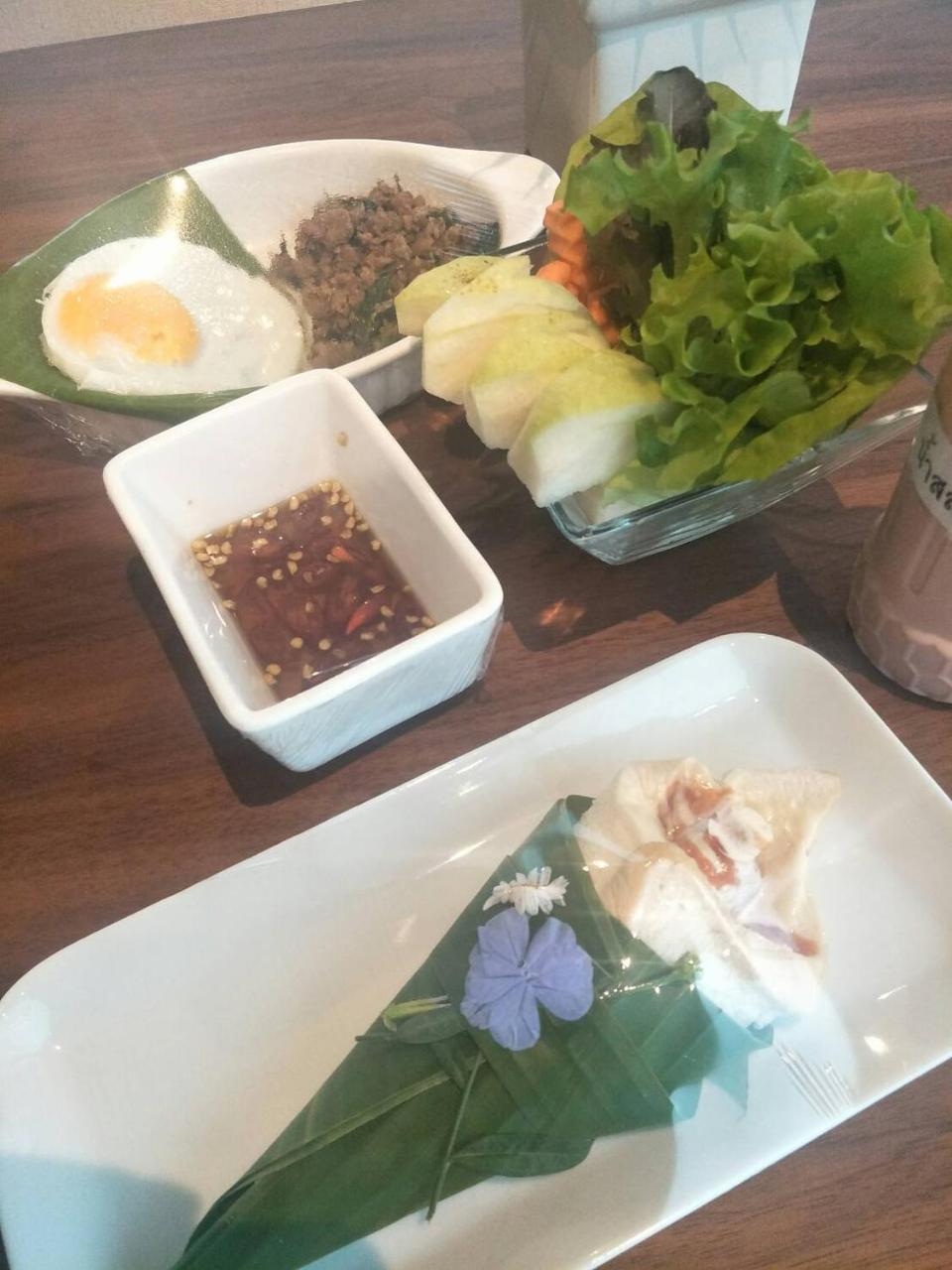 Hotel The White Garden Premier Saraburi Ban Dao Ruang  Zewnętrze zdjęcie