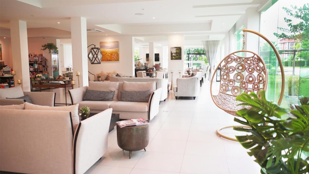 Hotel The White Garden Premier Saraburi Ban Dao Ruang  Zewnętrze zdjęcie